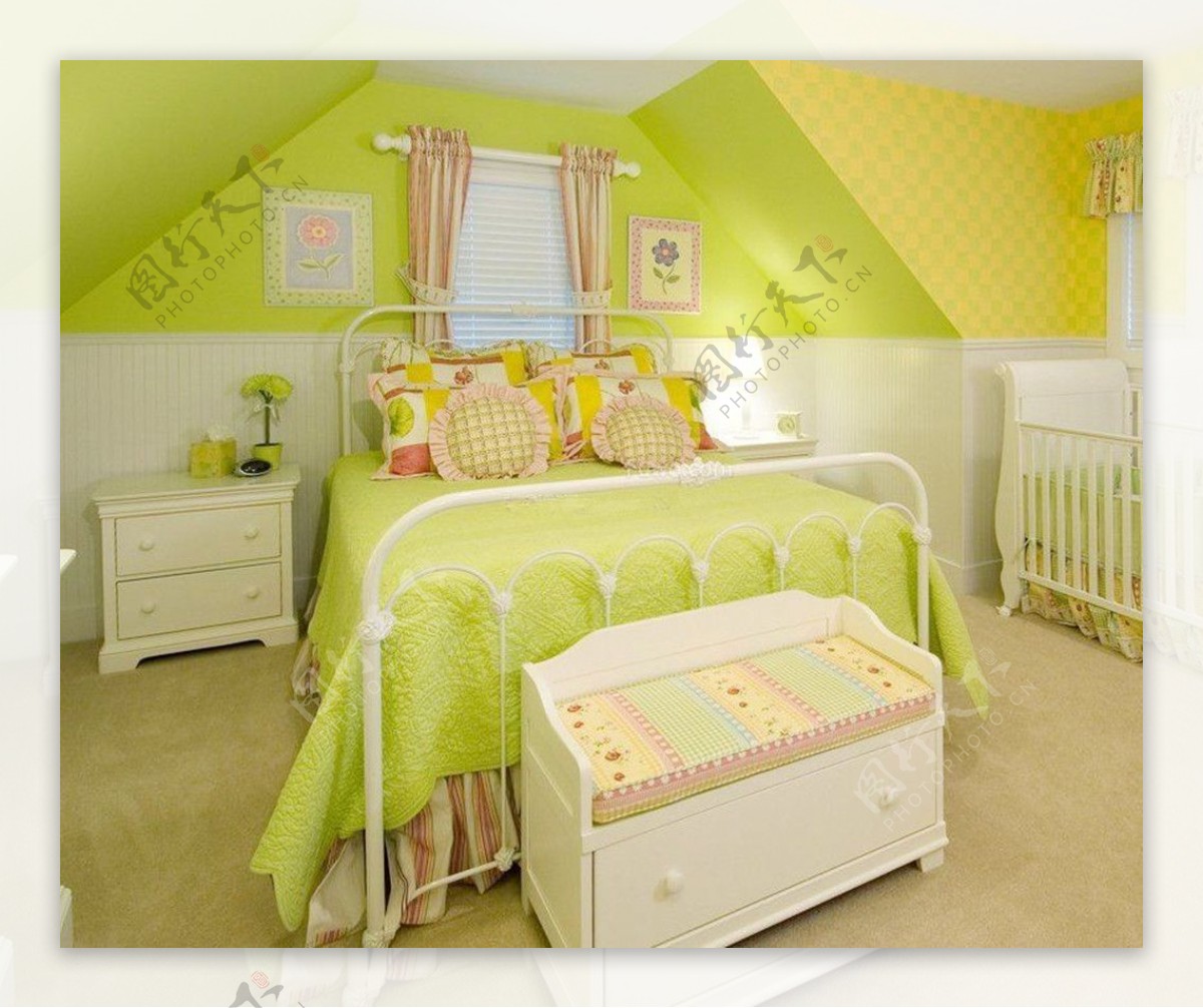 地中海风格小卧室儿童房童趣绿色装修效果图