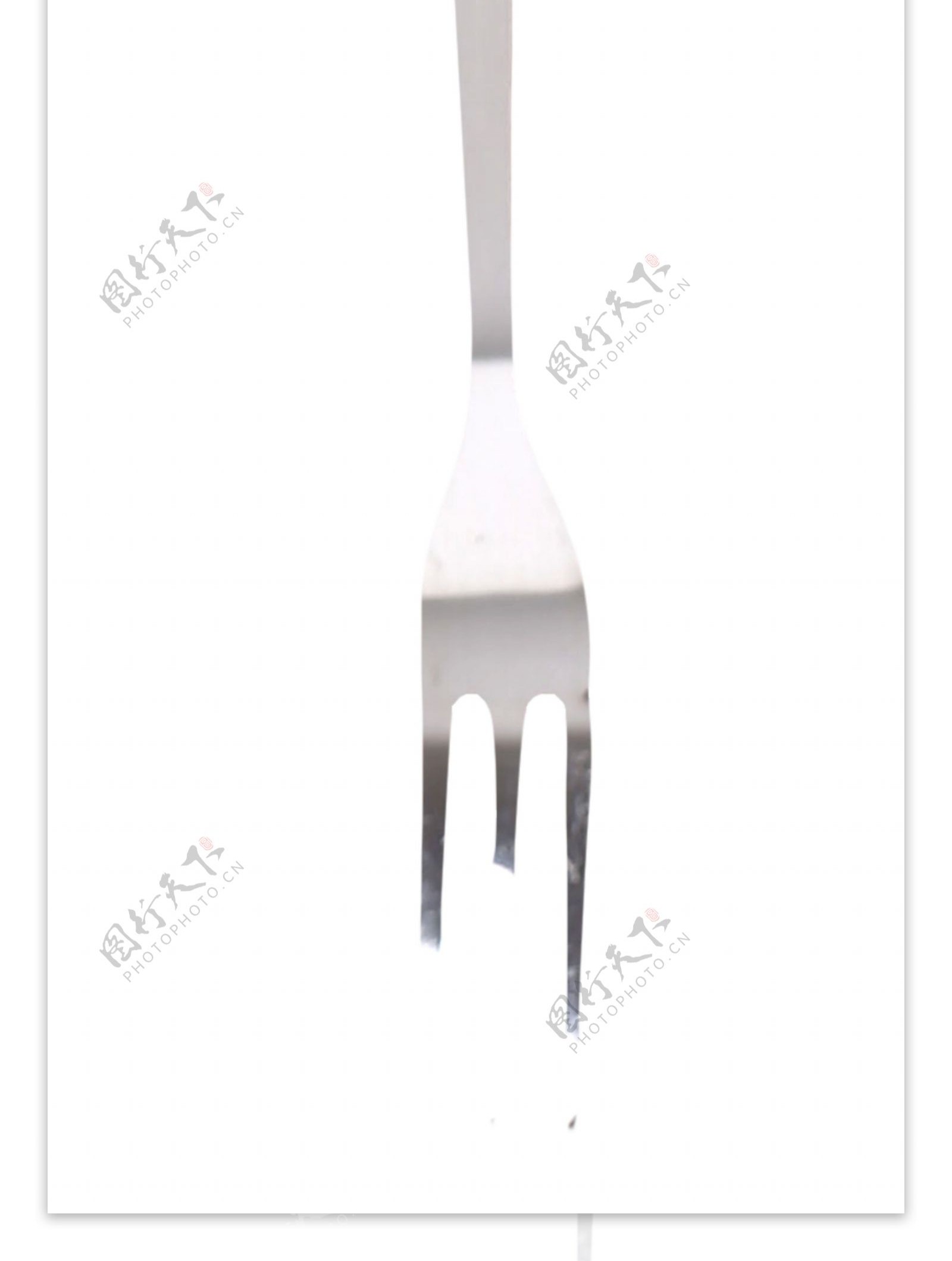 一个吃饭的叉子钢叉