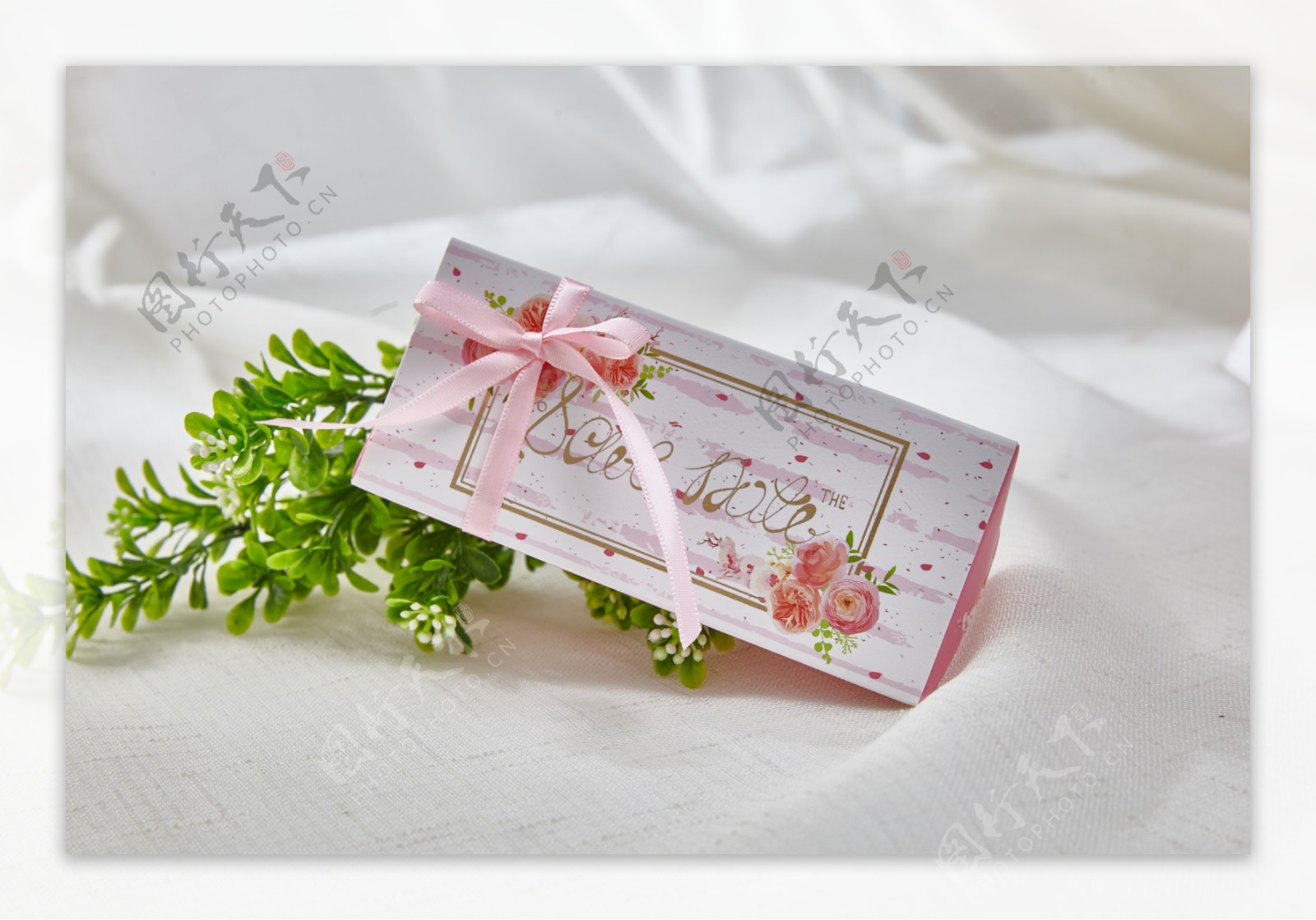 婚庆婚礼喜糖盒三角糖盒1