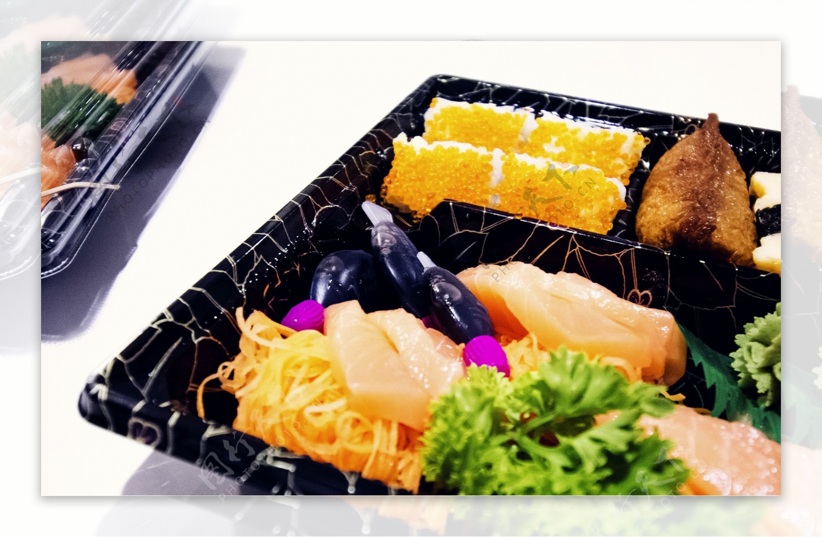 三文鱼刺身和寿司