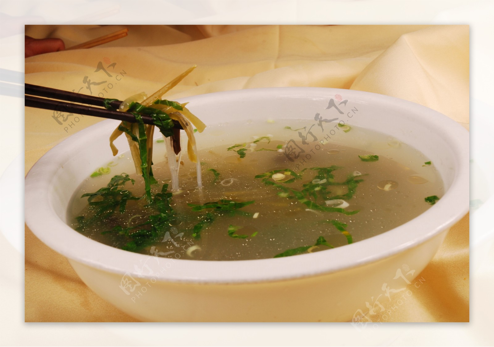 酸菜粉丝汤怎么做_酸菜粉丝汤的做法_豆果美食