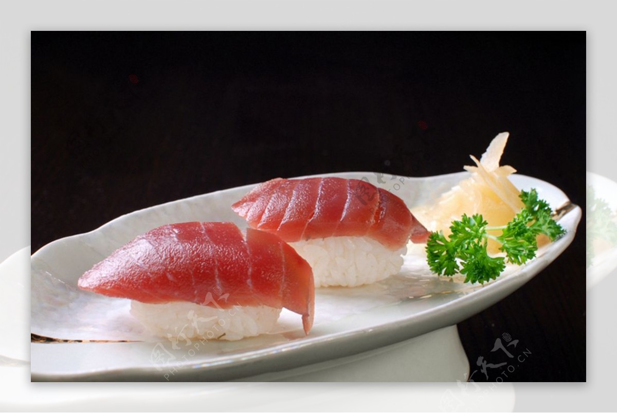 寿司鲔鱼寿司