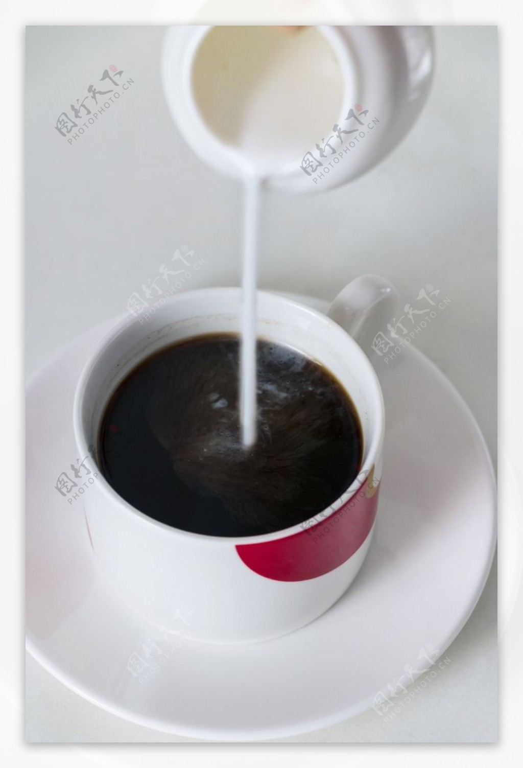 牛奶咖啡
