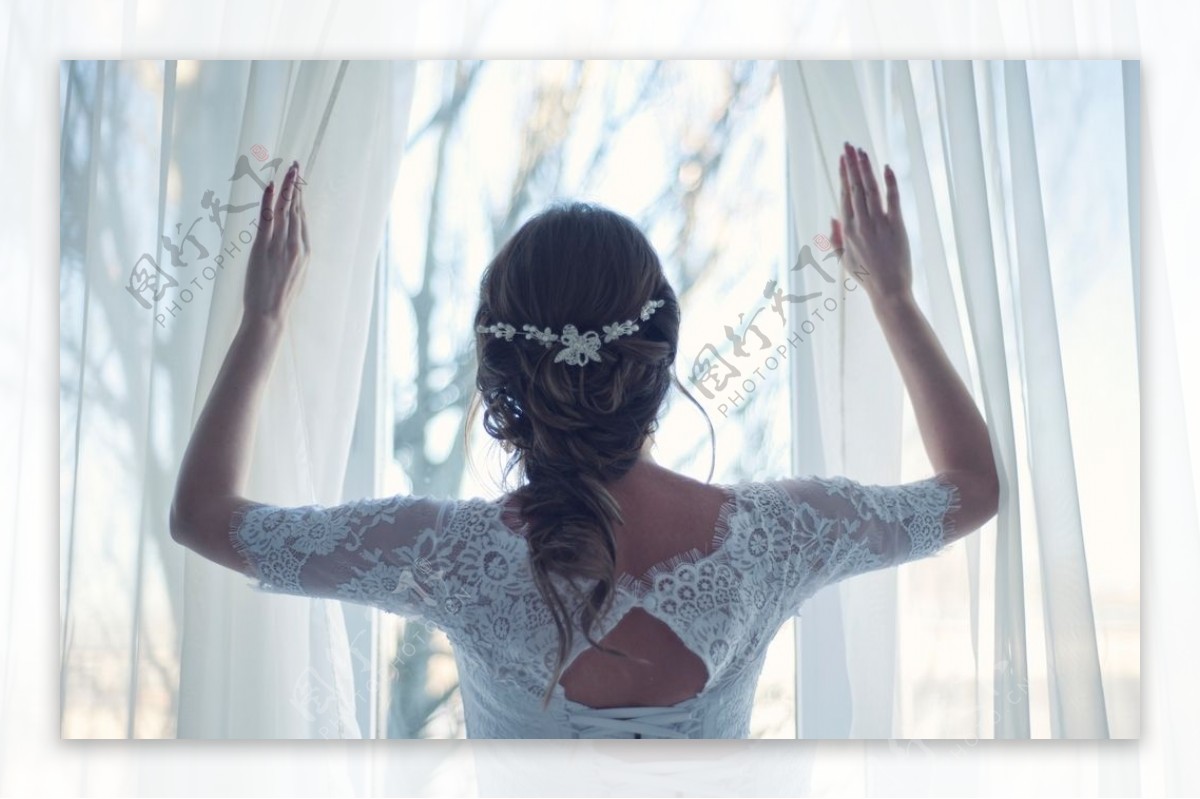 新娘后背窗纱背景素材图片