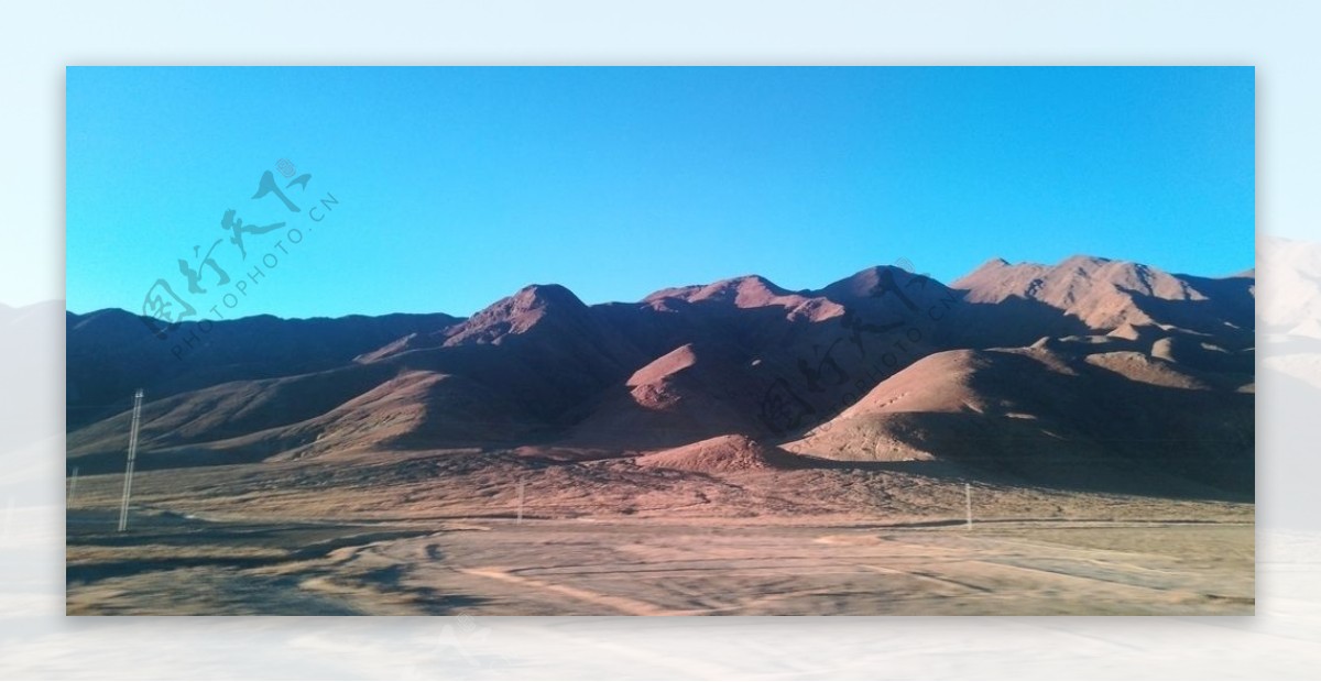 大山山峰牧场风景图片