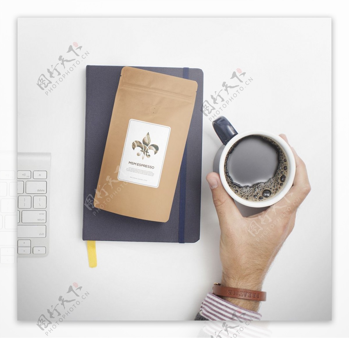 咖啡牛皮纸包装样机图片