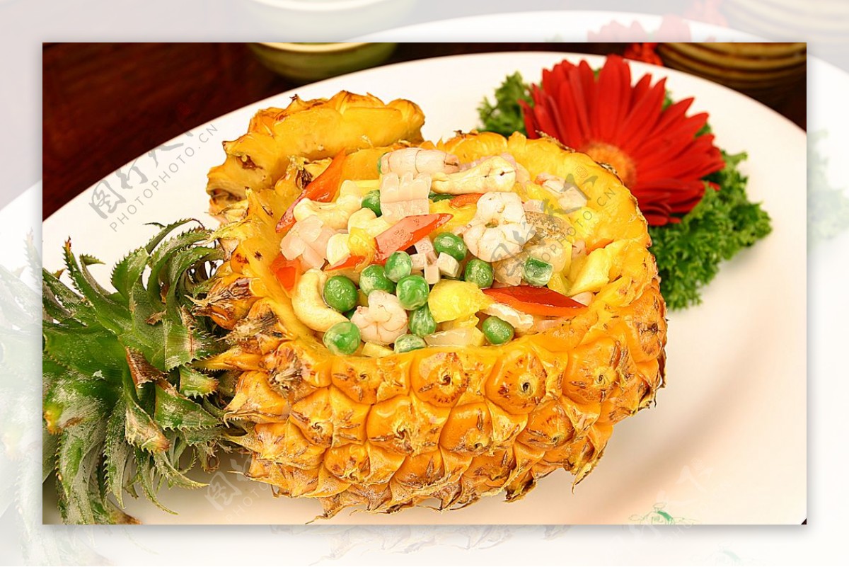 家常菜海鲜菠萝船图片