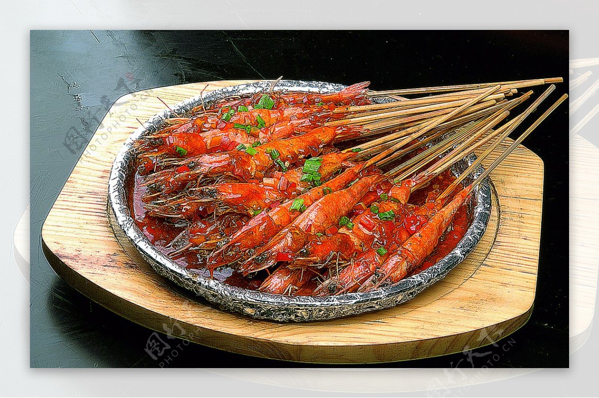 家常菜铁板黑椒串烤虾图片