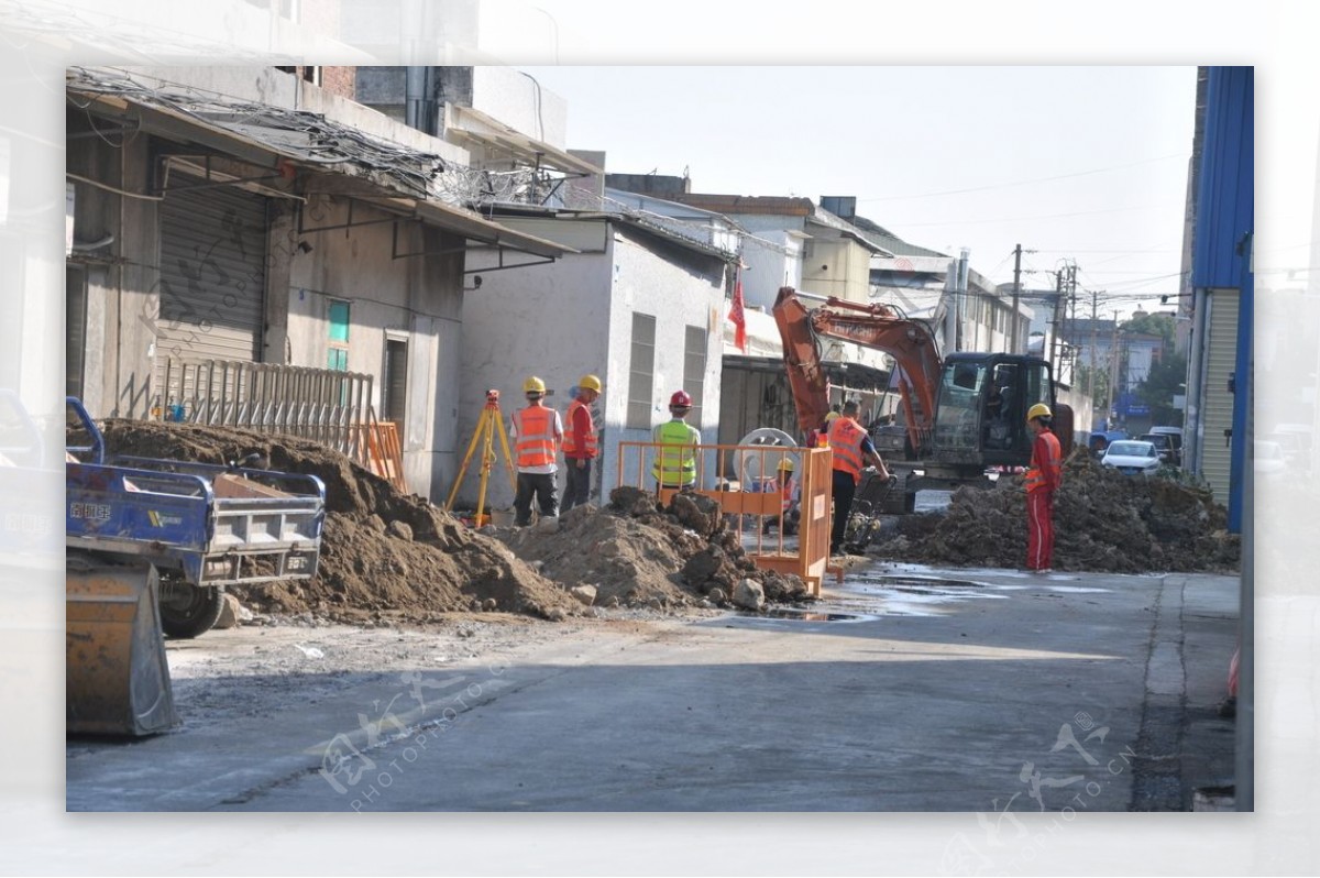 市政排水改造工地护栏工地现场图片