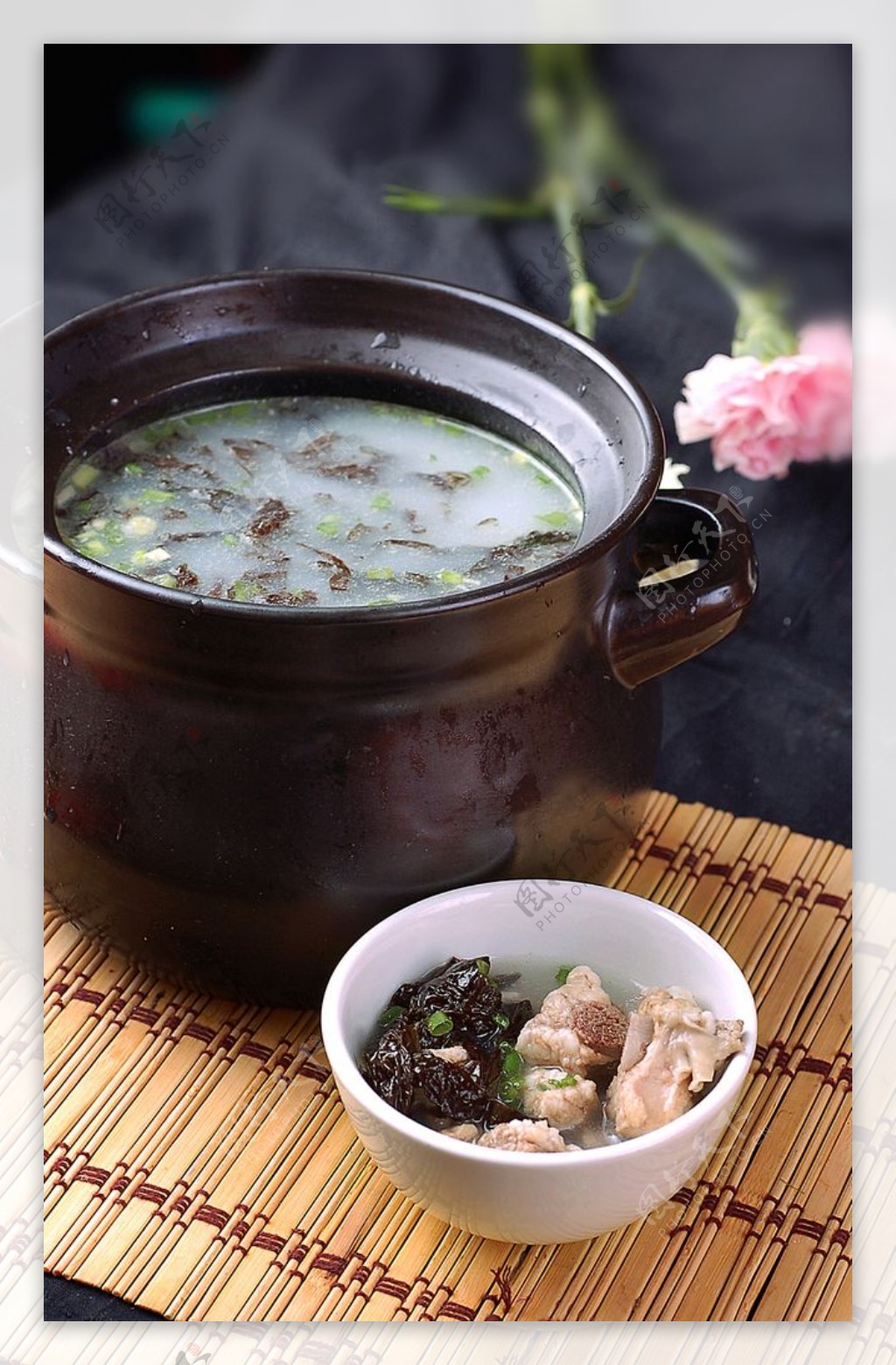 汤紫菜绿豆排骨汤图片