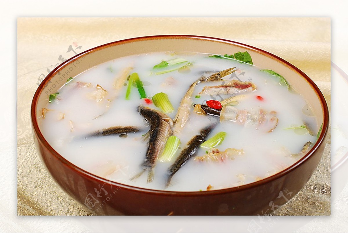 川菜风吹肉炖泥鳅图片